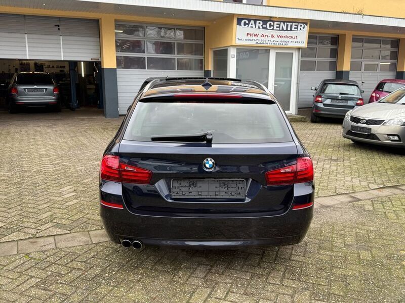 Gebraucht BMW 520 184 PS (135 kW) 2013 Imperialblau brillanteffekt me Kombi
