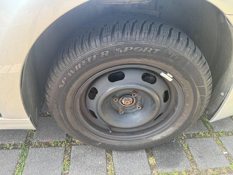 Gebraucht Citroën C4 90 PS (66 kW) 2007 Kleinwagen