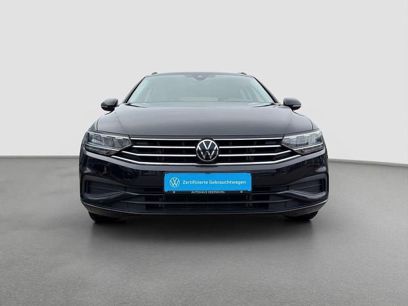 Gebraucht VW Passat Conceptline 150 PS (110 kW) 2022 Schwarz Kombi
