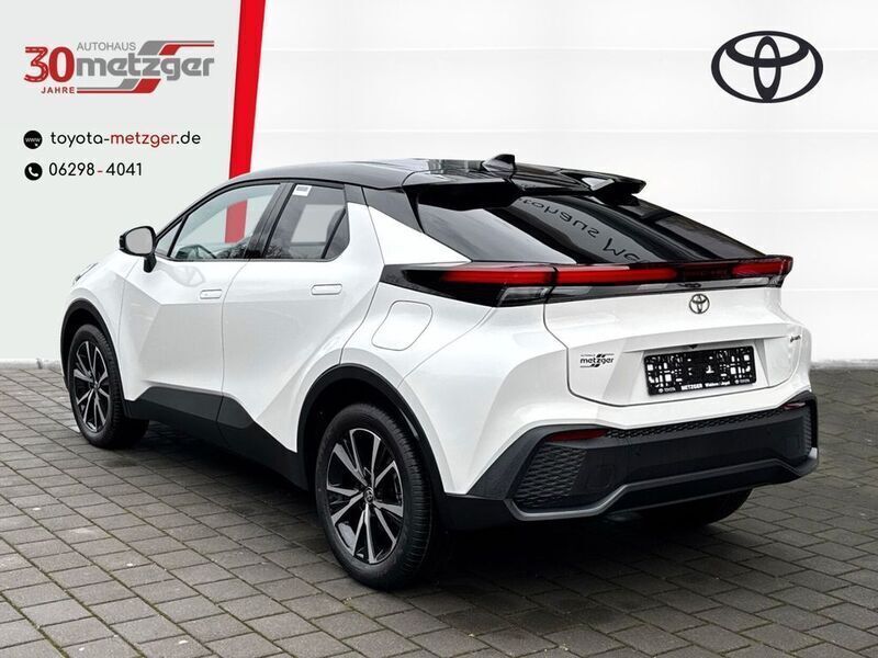 Gebraucht Toyota C-HR Team 223 PS (164 kW) 2025 Schneeweiß/dach schwarz SUV