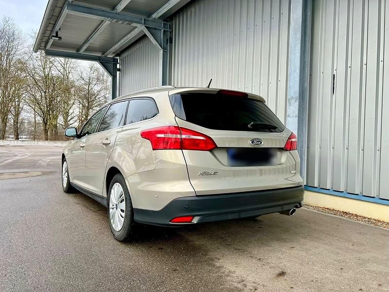 Używany Ford Focus Titanium 182 KM (133 kW) 2015 Srebrny Kombi