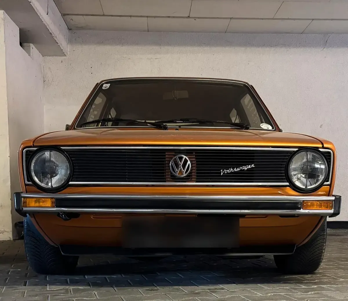 Brugt VW Golf I 73 HK (53 kW) 1976 Guld Hatchback