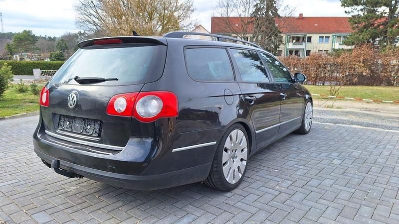 Usata VW Passat Highline 140 CV (102 kW) 2009 Nero Station wagon