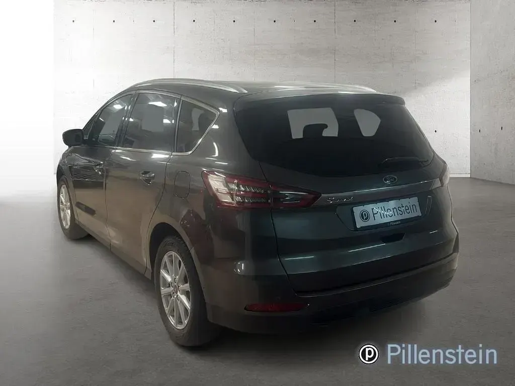 Gebraucht Ford S-MAX Titanium 160 PS (117 kW) 2017 Grau Van / Kleinbus
