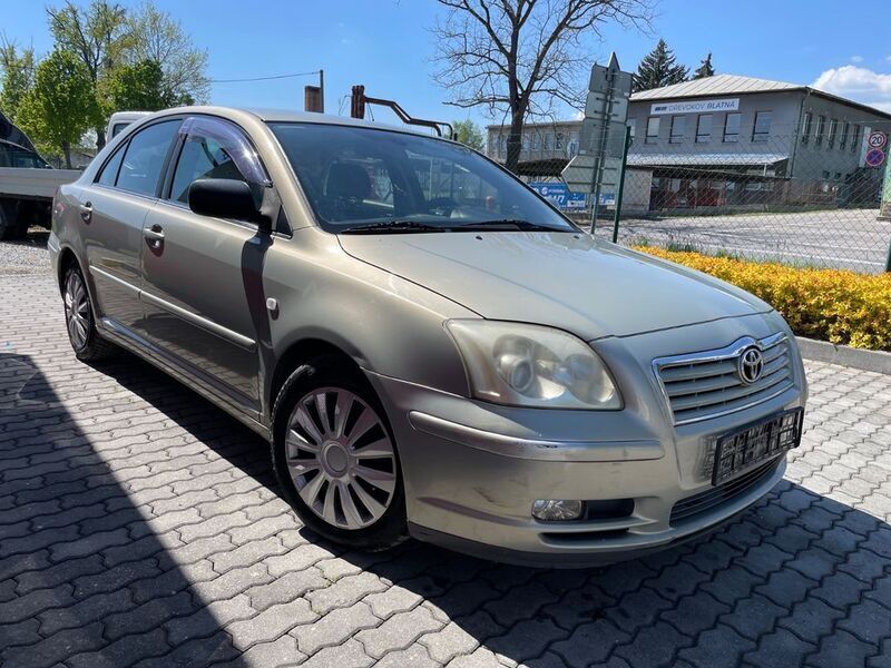 Gebraucht Toyota Avensis Sol 129 PS (94 kW) 2005 Silber Limousine