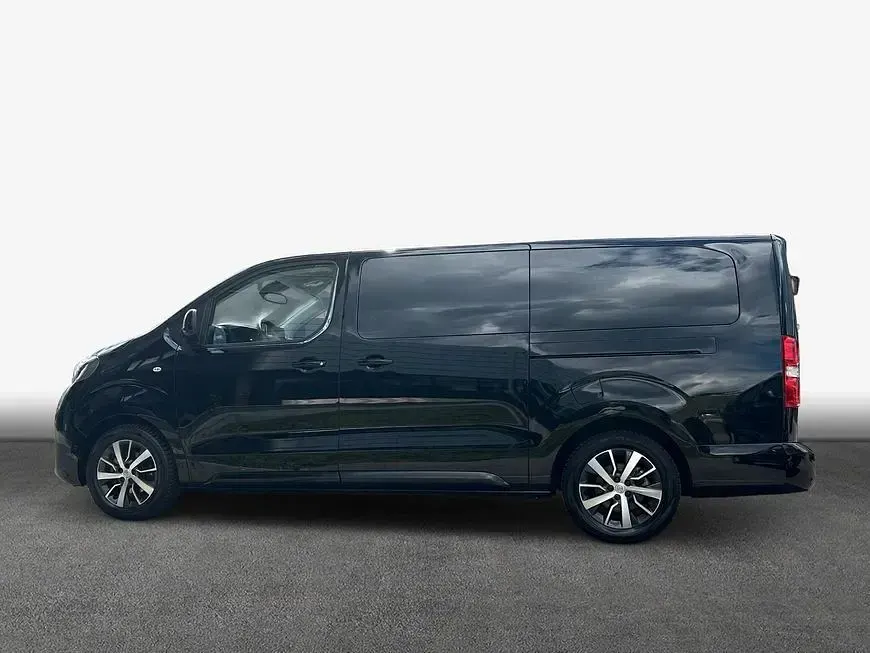Gebraucht Toyota Proace Verso Team 177 PS (130 kW) 2024 Schwarz Kombi