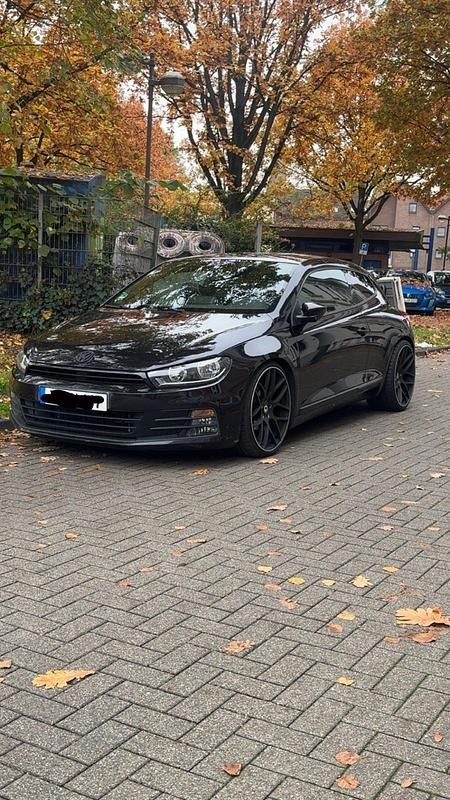 Schwarz Gebraucht 2016 VW Scirocco Coupé | 15.500 € (Guter Preis) - Bild 1/4