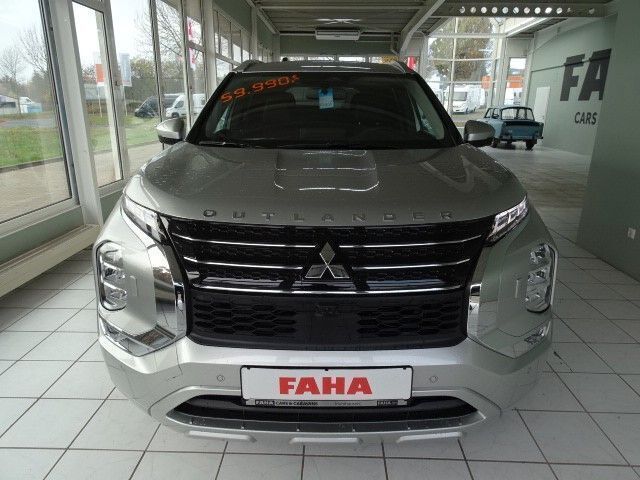 Gebraucht Mitsubishi Outlander Edition 184 PS (135 kW) 2022 Schwarz SUV