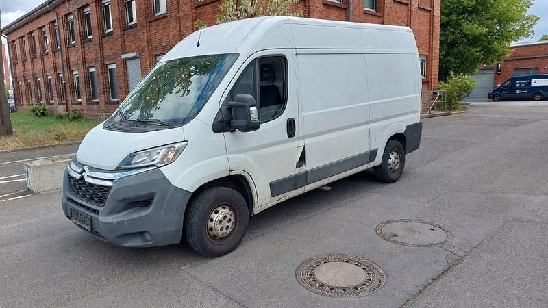 Weiß Gebraucht 2015 Citroën Jumper Van / Kleinbus | 3.900 € - Bild 1/4