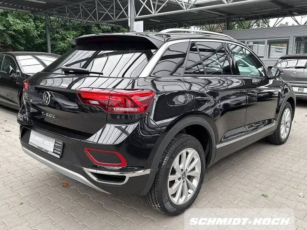 Gebraucht VW T-Roc Style 150 PS (110 kW) 2023 Deep black perleffekt (schwarz) SUV