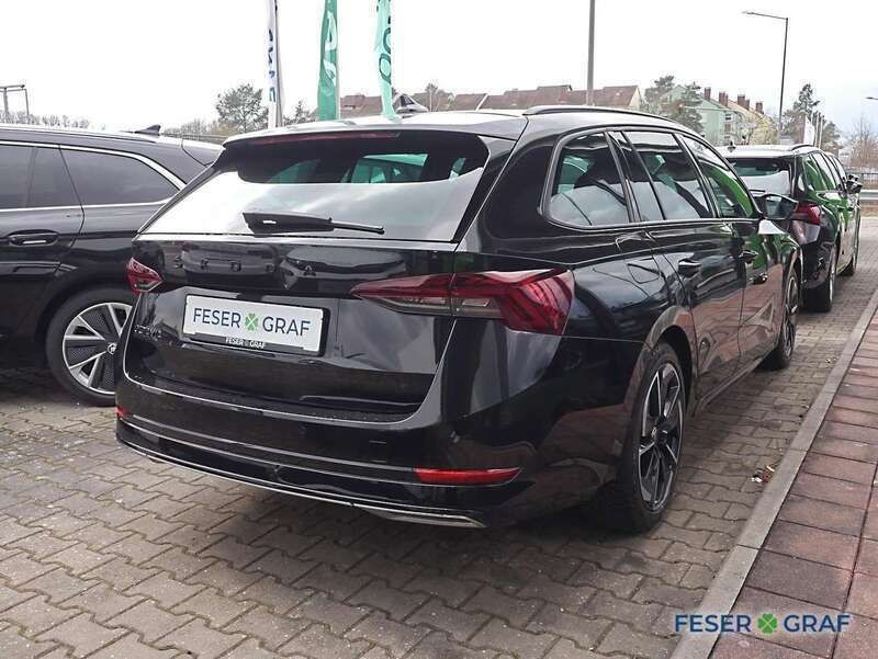 Gebraucht Skoda Octavia SportLine 190 PS (139 kW) 2024 Blackmagicperleffekt Kombi