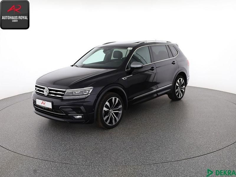 Deep black Gebraucht 2020 VW Tiguan Allspace R-line SUV | 31.430 € (Guter Preis) - Bild 1/4