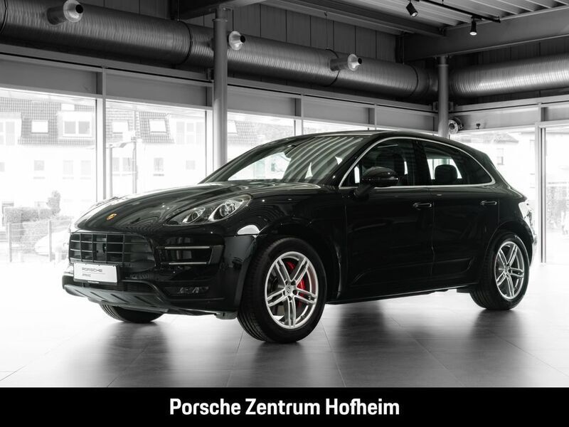 Tiefschwarzmetallic Gebraucht 2014 Porsche Macan Turbo SUV | 49.900 € (Teuer) - Bild 1/4