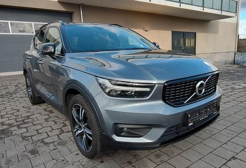 Gebraucht Volvo XC40 R-Design 247 PS (181 kW) 2018 Osmium grey metallic SUV