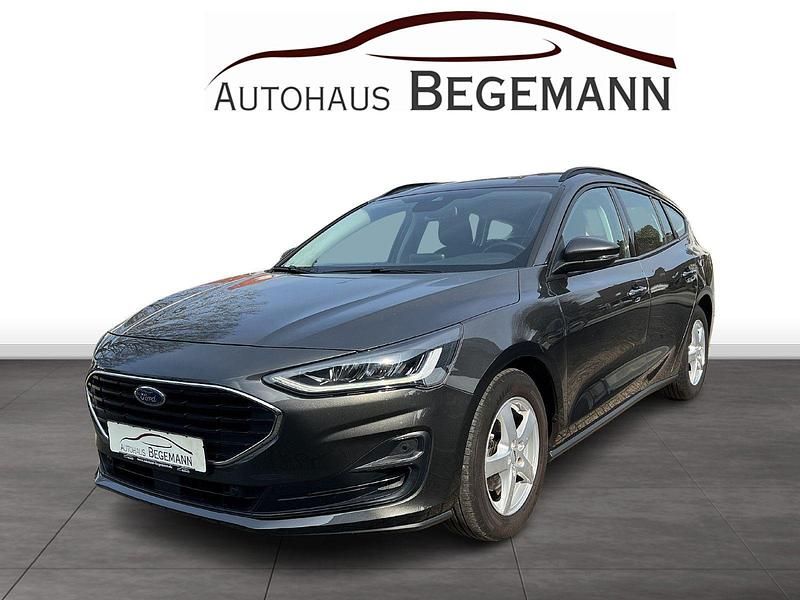 Gebraucht Ford Focus Cool & Connect 120 PS (88 kW) 2022 Grau Kombi