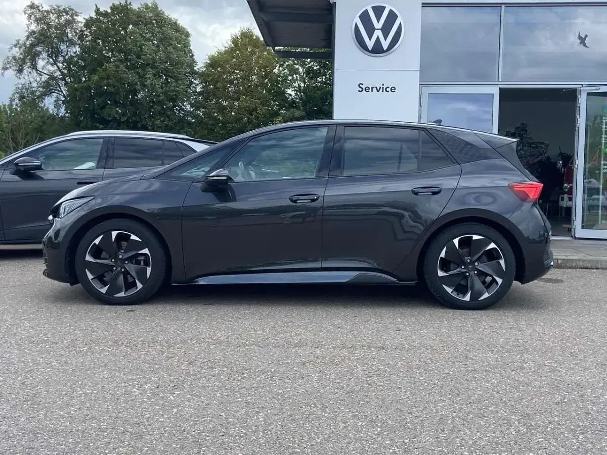 Gebraucht Cupra Born e-Boost 169 kW (231 PS) 2023 Grau Kleinwagen