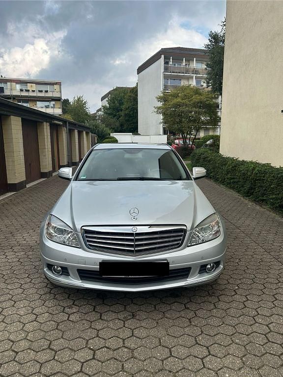 Silber Gebraucht 2007 Mercedes C220 Limousine | 7.500 € (Fairer Preis) - Bild 1/4