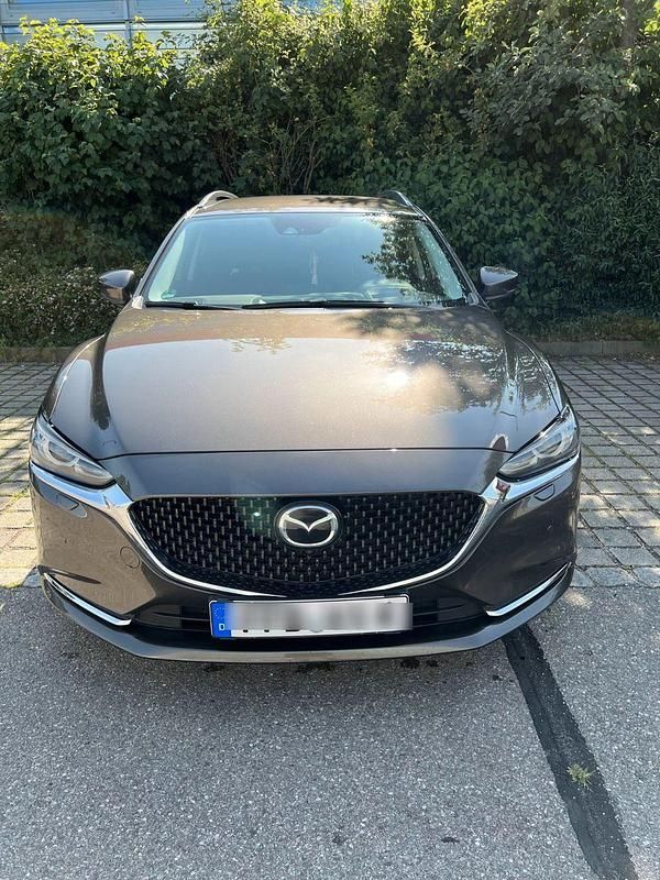 Braun Gebraucht 2018 Mazda 6 Inclusive Kombi | 14.700 € - Bild 1/4
