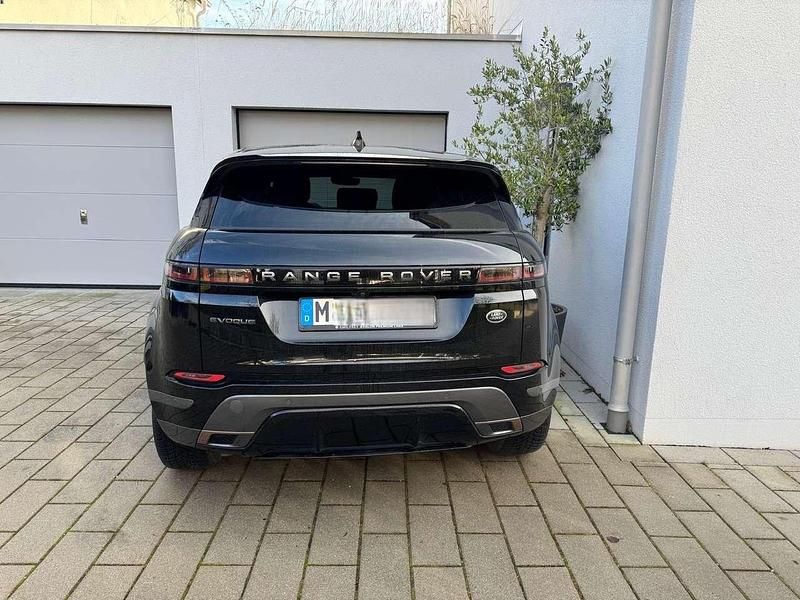 Gebraucht Land Rover Range Rover evoque R-Dynamic 163 PS (119 kW) 2022 Schwarz SUV