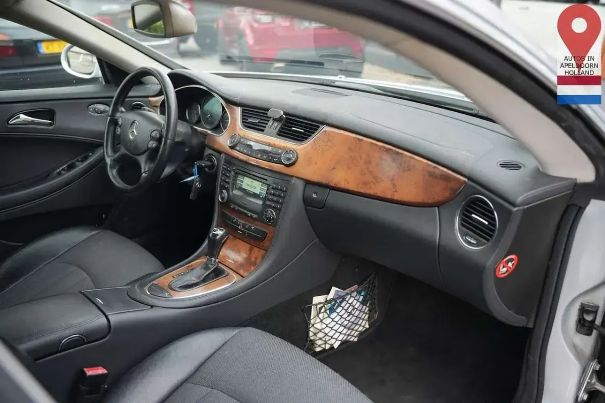 Gebraucht Mercedes CLS350 272 PS (200 kW) 2005 Iridium silver  metallic fini Limousine