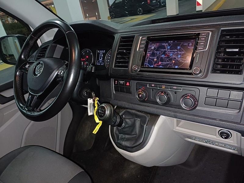 Gebraucht VW T6 150 PS (110 kW) 2017 Candyweiß Van