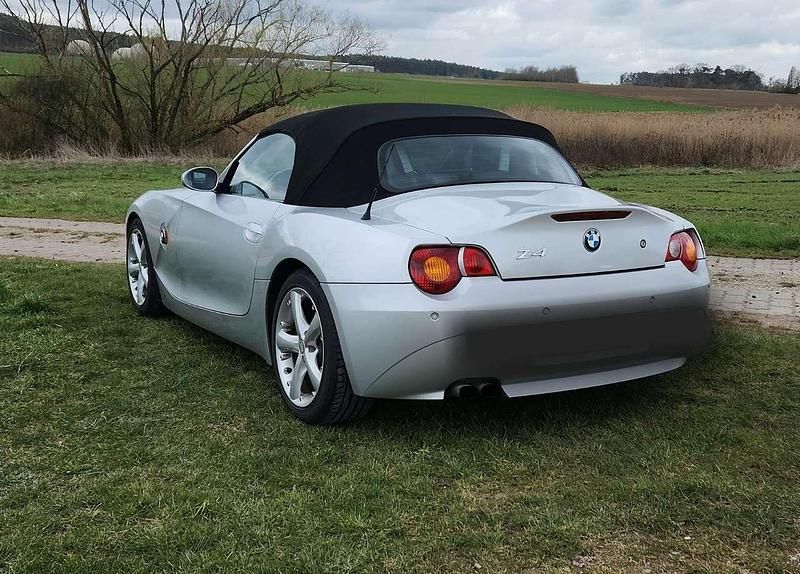 Gebraucht BMW Z4 Performance 170 PS (125 kW) 2004 Grau Cabrio