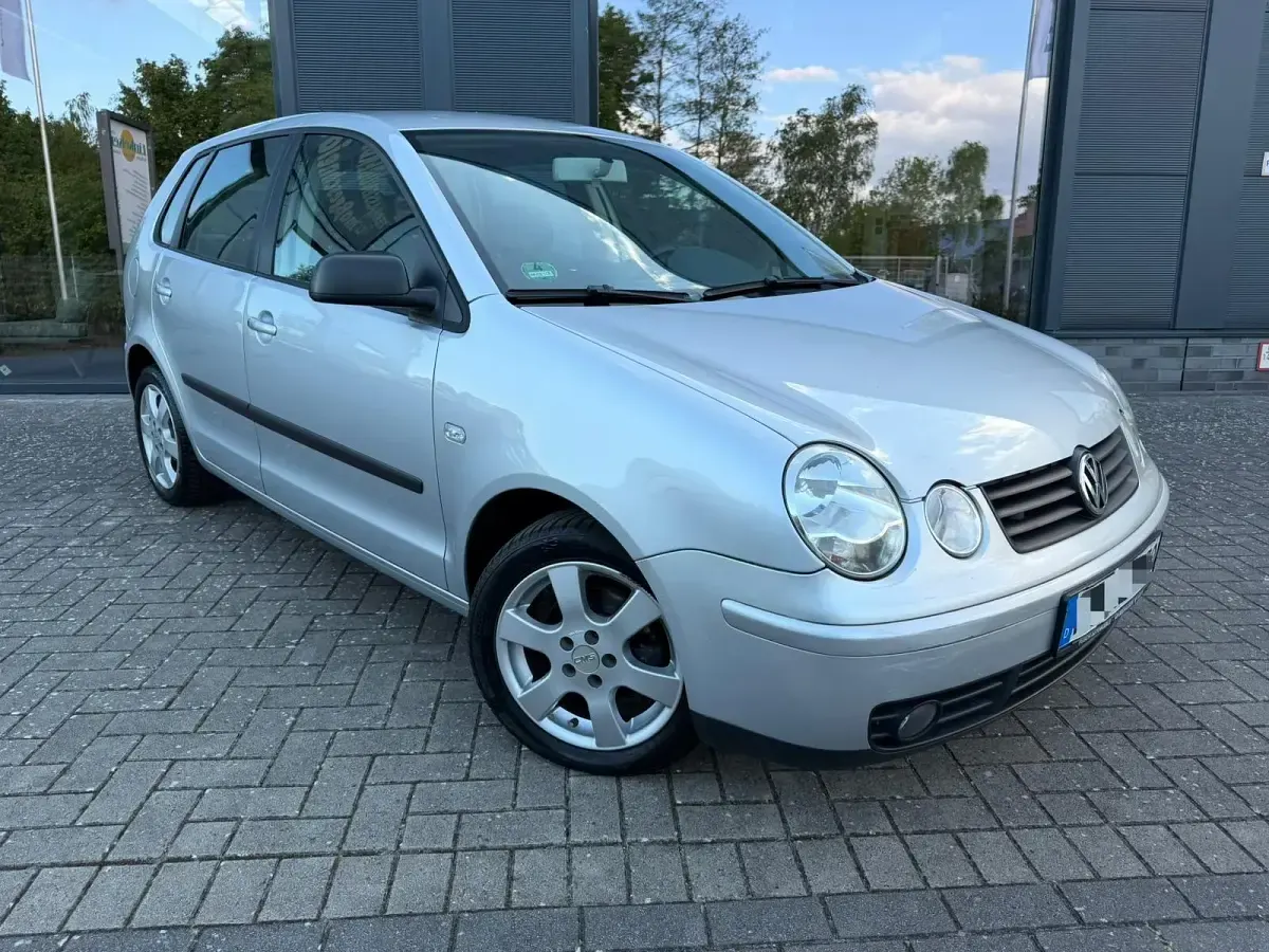Brugt VW Polo 65 HK (47 kW) 2004 Sølv Hatchback