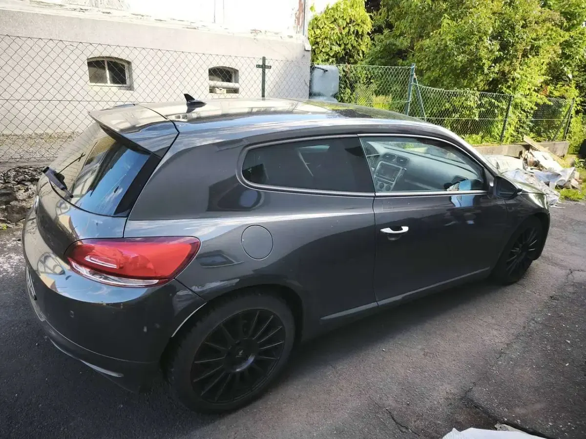 Gebraucht VW Scirocco 200 PS (147 kW) 2009 Braun Coupé