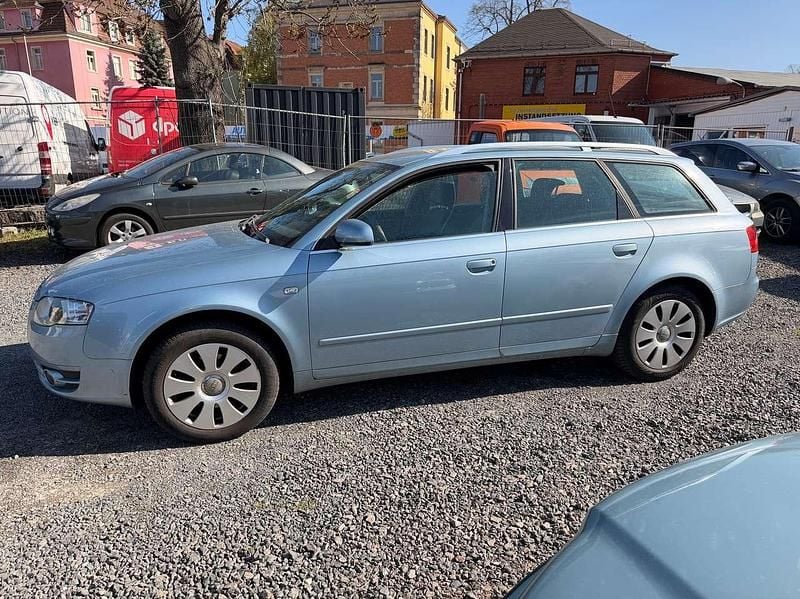 Gebraucht Audi A4 140 PS (102 kW) 2005 Blau Kombi