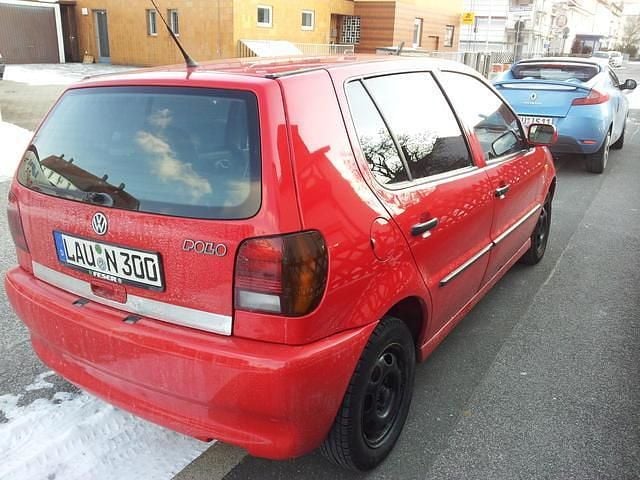 Gebraucht VW Polo 75 PS (55 kW) 1995 Rot Kleinwagen