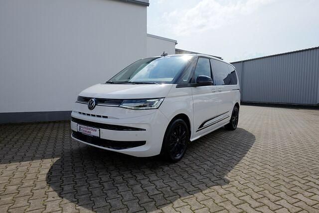 Gebraucht VW Multivan Edition 150 PS (110 kW) 2024 Weiß Van