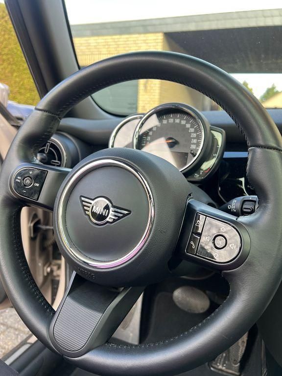 Gebraucht Mini ONE 102 PS (75 kW) 2022 Beige Kleinwagen