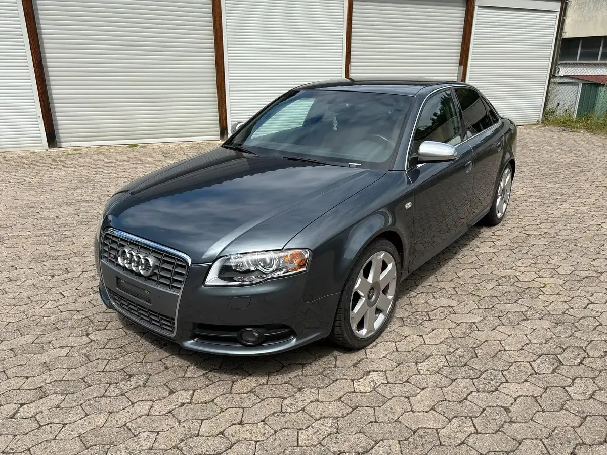 Gebraucht Audi S4 344 PS (253 kW) 2006 Grau Limousine
