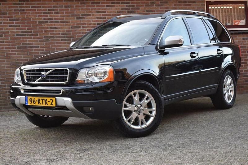 Schwarz Gebraucht 2007 Volvo XC90 Summum SUV | 6.731 € (Fairer Preis) - Bild 1/4