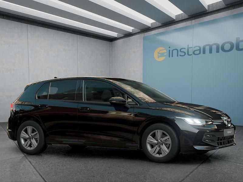 Gebraucht VW Golf VIII 116 PS (85 kW) 2025 Schwarz Kleinwagen