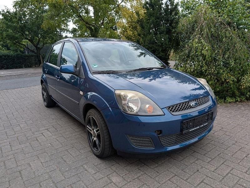 Blau Gebraucht 2008 Ford Fiesta Kleinwagen | 1.600 € (Guter Preis) - Bild 1/4