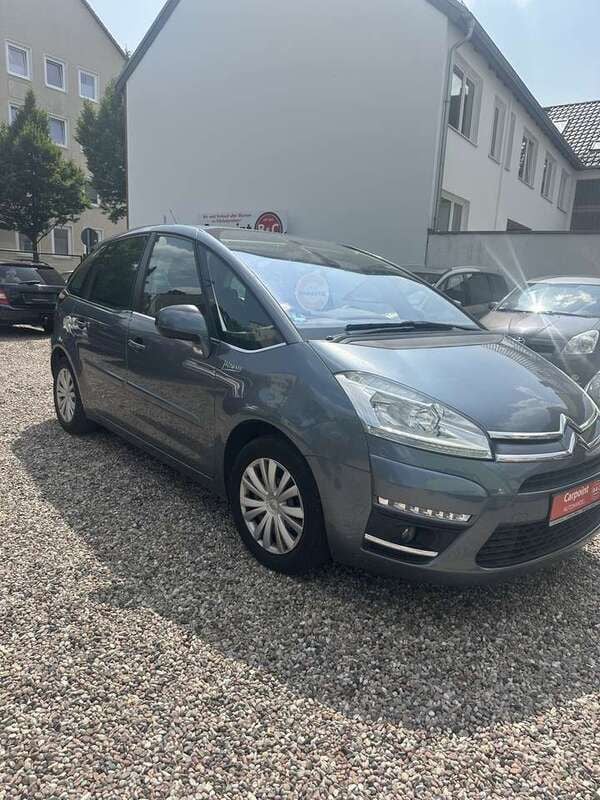 Lackierung eisengrau/metallic Gebraucht 2011 Citroën C4 Picasso Tendance Van / Kleinbus | 4.099 € (Fairer Preis) - Bild 1/4