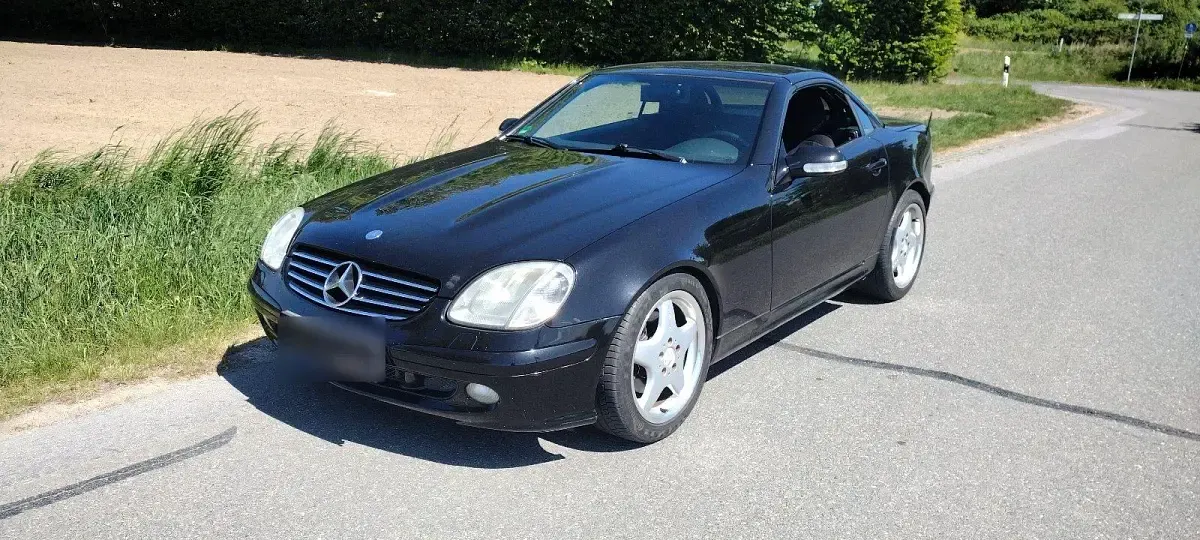 Gebraucht Mercedes SLK320 218 PS (160 kW) 2000 Schwarz Cabrio