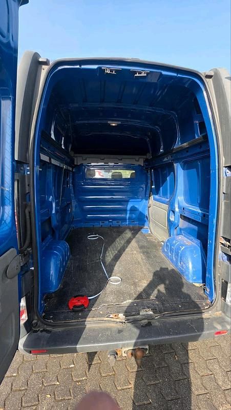 Gebraucht Opel Vivaro 100 PS (73 kW) 2004 Blau Van / Kleinbus