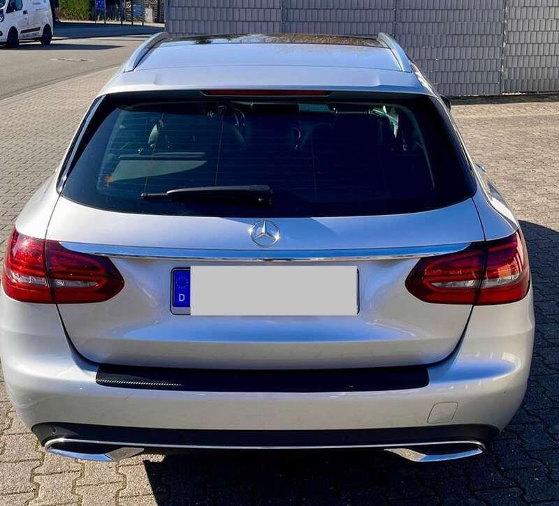Silber Gebraucht 2019 Mercedes C220 Avantgarde Kombi | 23.580 € (Fairer Preis) - Bild 1/4