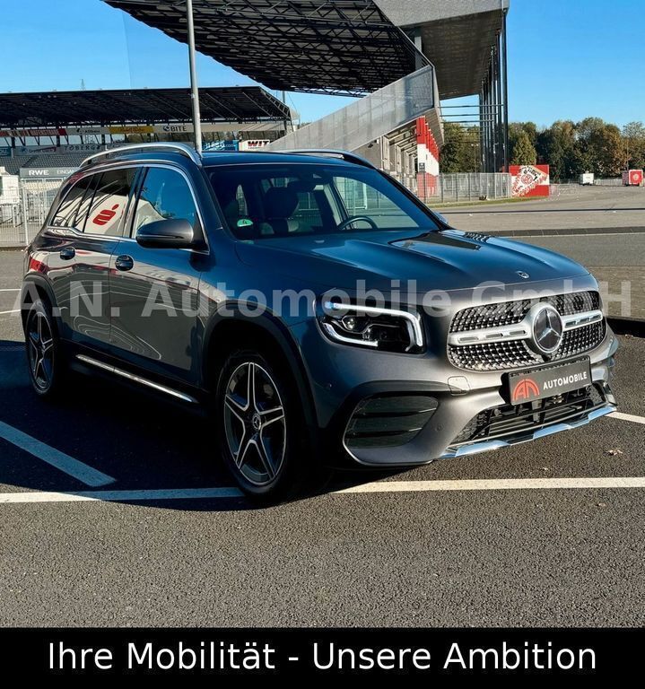 Grau Gebraucht 2022 Mercedes GLB200 AMG line SUV | 32.900 € (Etwas zu teuer) - Bild 1/4