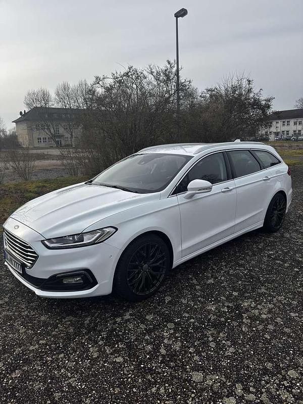 Gebraucht Ford Mondeo Titanium 150 PS (110 kW) 2019 Kombi