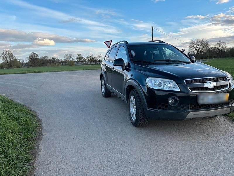 Gebraucht Chevrolet Captiva 150 PS (110 kW) 2008 Schwarz SUV