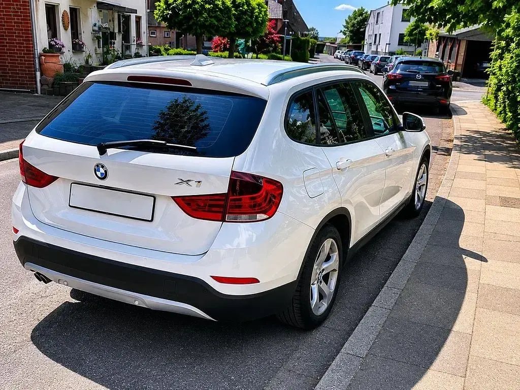 Gebraucht BMW X1 143 PS (105 kW) 2014 Weiß SUV