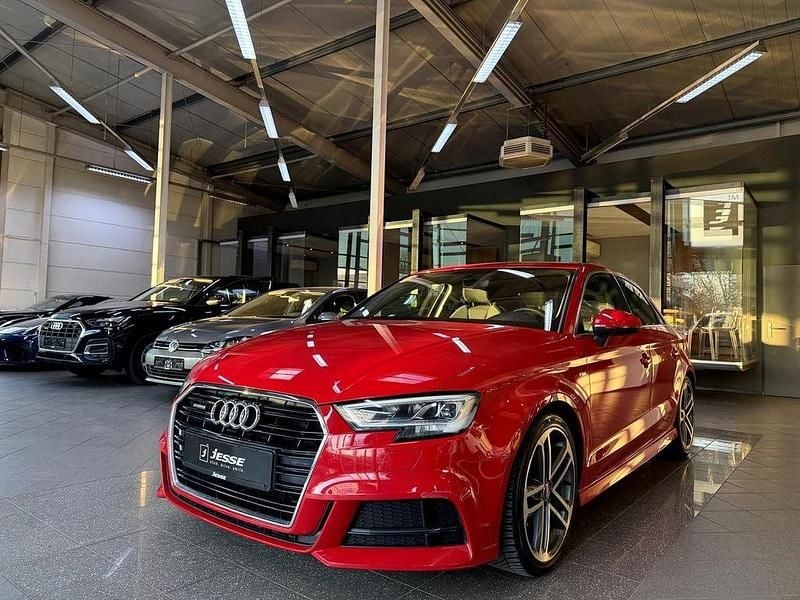 Gebraucht Audi A3 S-Line 184 PS (135 kW) 2017 Tangorot metallic Limousine