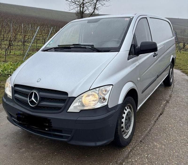 Gebraucht Mercedes Vito 95 PS (69 kW) 2013 Silber