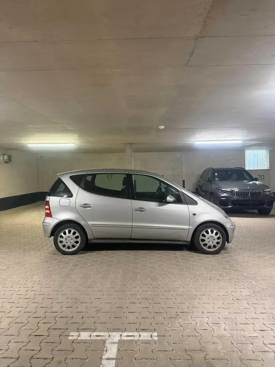 Gebraucht Mercedes A160 102 PS (75 kW) 2004 Silber Kleinwagen