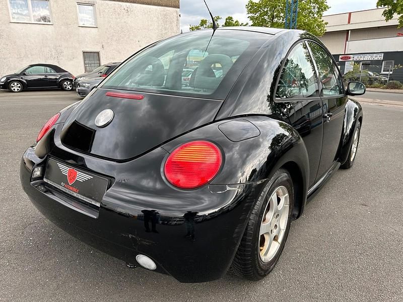 Gebraucht VW Beetle 102 PS (75 kW) 2001 Schwarz Kleinwagen