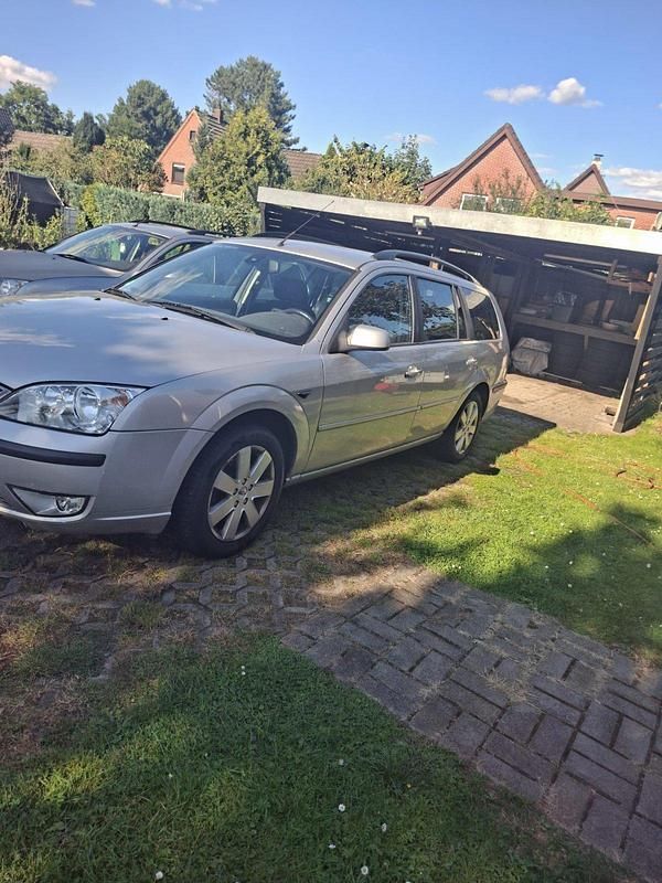 Silber Gebraucht 2006 Ford Mondeo Kombi | 750 € (Superpreis) - Bild 1/4