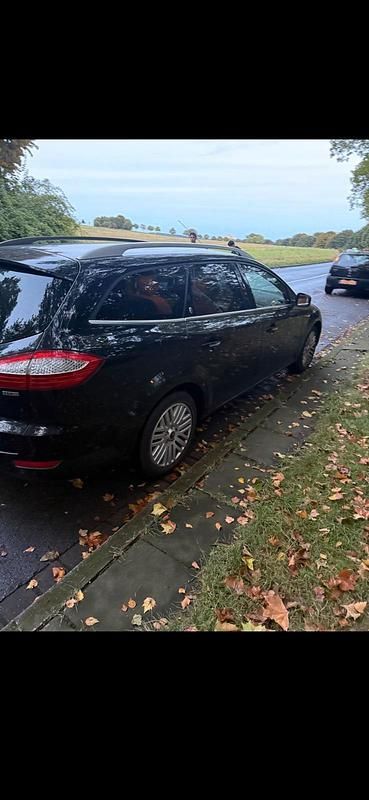 Schwarz Gebraucht 2008 Ford Mondeo Kombi | 2.400 € (Guter Preis) - Bild 1/4